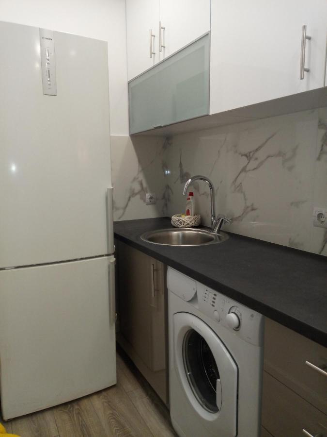 Cozy Studio Near Victoria Metro Station Atenas Exterior foto